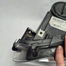 Laden Sie das Bild in den Galerie-Viewer, Frontscheinwerfer BMW 5 F11 F10 7424151 Xenon Links Scheinwerfer Headlight SCH6232297288sz