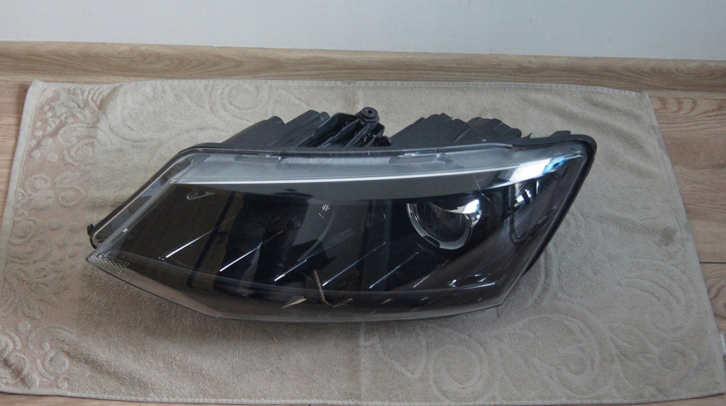 Frontscheinwerfer Skoda Fabia III 6V1941015B Links Scheinwerfer Headlight SCH7562691764cz