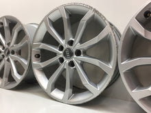 Laden Sie das Bild in den Galerie-Viewer, 4x Alufelge 18 Zoll 8.0&quot; 5x112 40ET Glanz Silber 8W0601025 Audi A4 B9 Rim Wheel