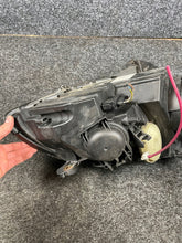 Load image into Gallery viewer, Frontscheinwerfer Mercedes-Benz W245 A1698201761 Links Scheinwerfer Headlight SCH1870352646di