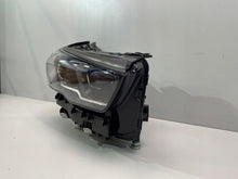 Laden Sie das Bild in den Galerie-Viewer, Frontscheinwerfer BMW 5 5A798C4-07 Rechts Scheinwerfer Headlight SCH8860456395cr