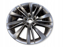 Laden Sie das Bild in den Galerie-Viewer, 1x Alufelge 19 Zoll 44ET 3V0601025BE Skoda Superb Rim Wheel FEL2041209616qf