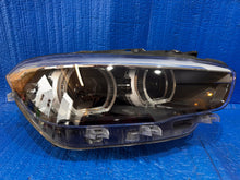 Laden Sie das Bild in den Galerie-Viewer, Frontscheinwerfer BMW 1 F21 F20 8739572-01 Rechts Scheinwerfer Headlight SCH9821221440ty