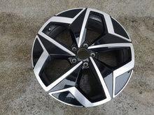 Laden Sie das Bild in den Galerie-Viewer, 1x Alufelge 19 Zoll 7.5" 5x112 50ET 10A601025B VW Id.3 Rim Wheel FEL7470204125ed