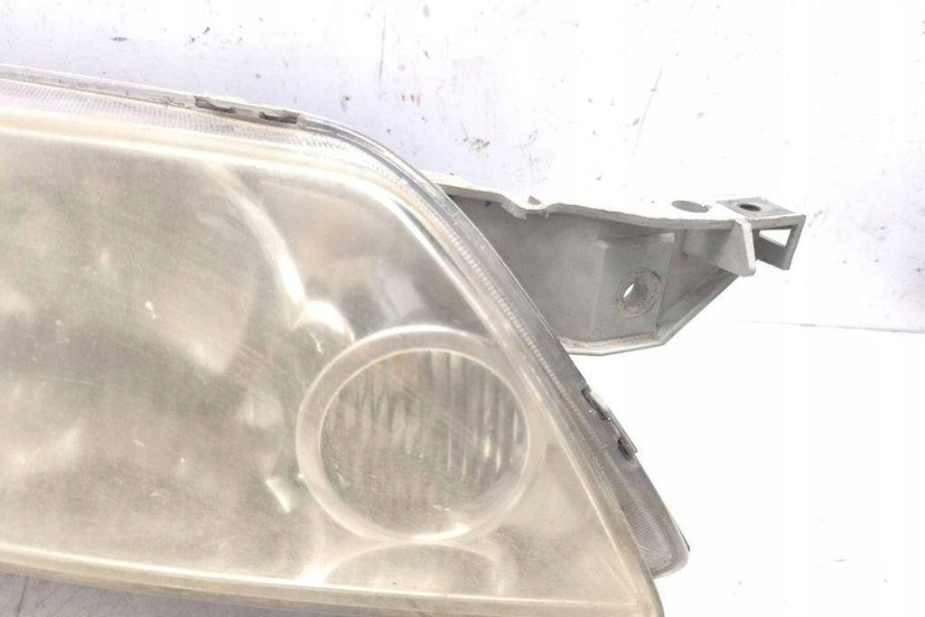 Frontscheinwerfer Mazda Premacy Rechts Scheinwerfer Headlight