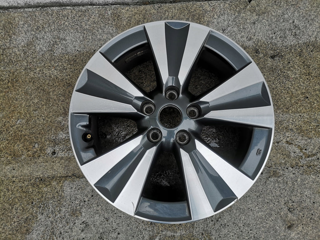 1x Alufelge 18 Zoll 6.5" 5x114.3 45ET Nissan Pulsar Rim Wheel FEL3902367749ws