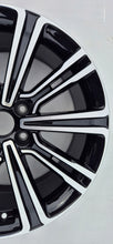 Laden Sie das Bild in den Galerie-Viewer, 1x Alufelge 18 Zoll 8.0" 5x114.3 46ET Glanz 52910-3Z810 Hyundai I I40 Mg FEL4552126946jw