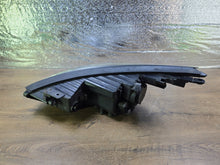 Load image into Gallery viewer, Frontscheinwerfer Hyundai Ix35 Rechts Scheinwerfer Headlight SCH9836623798ks