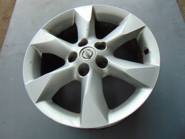 1x Alufelge 17 Zoll 6.5" 5x114.3 Nissan Qashqai I Juke F15 Rim Wheel FEL4096171597nt