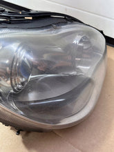 Laden Sie das Bild in den Galerie-Viewer, Frontscheinwerfer Mercedes-Benz W220 A2208202461 Xenon Rechts Headlight