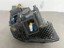 Laden Sie das Bild in den Galerie-Viewer, Frontscheinwerfer Mercedes-Benz W213 A2139067506 AJ16J77RJ1EX Links Headlight SCH1935050310re