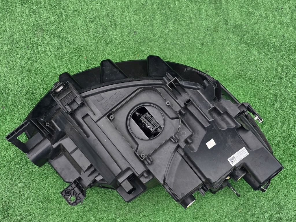 Frontscheinwerfer VW I 10B941035A Full LED Ein Stück (Rechts oder Links) SCH2761322528em