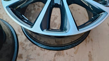 Laden Sie das Bild in den Galerie-Viewer, 1x Alufelge 18 Zoll 8.0&quot; 5x112 45ET A2134011600 Mercedes-Benz Rim Wheel