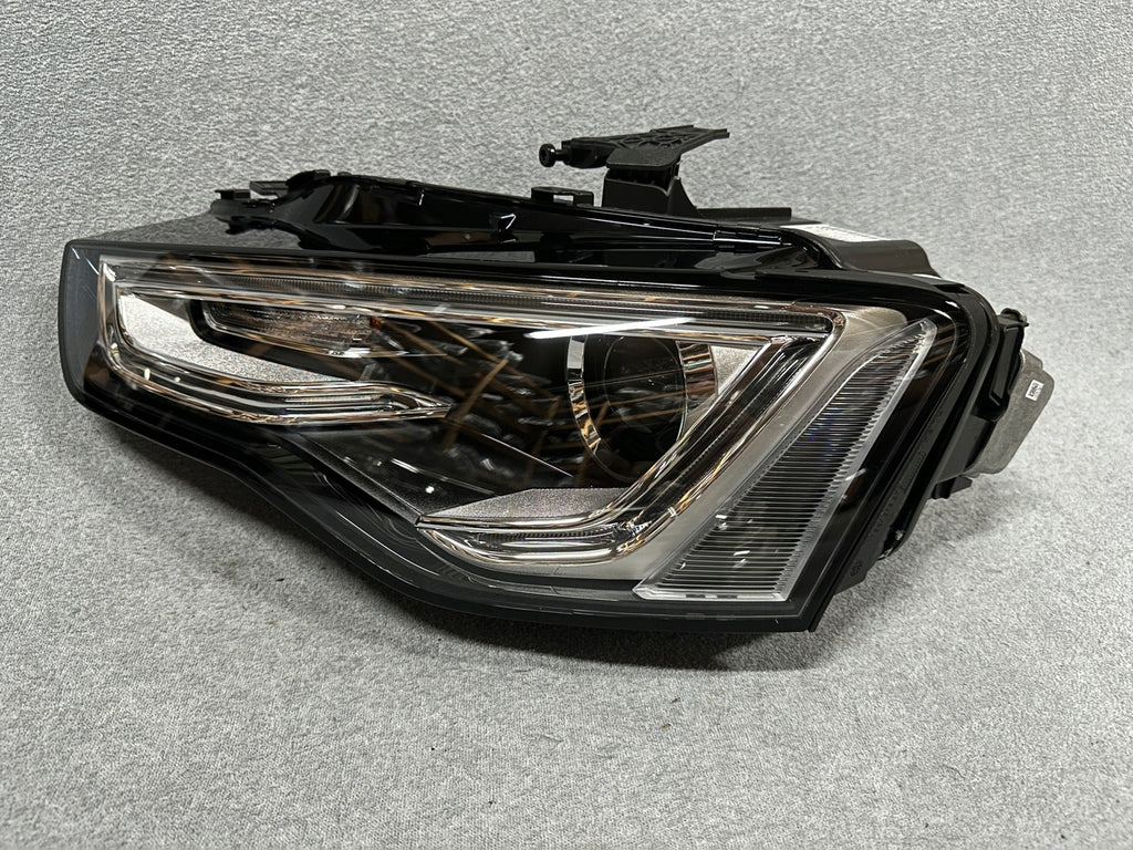 Frontscheinwerfer Audi A5 8T0941043 Xenon Links Scheinwerfer Headlight