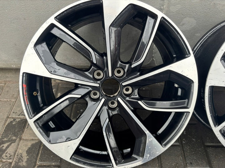 1x Alufelge 19 Zoll 9.0" 5x112 8Y0601025S Audi A3 Rim Wheel FEL8860677921it