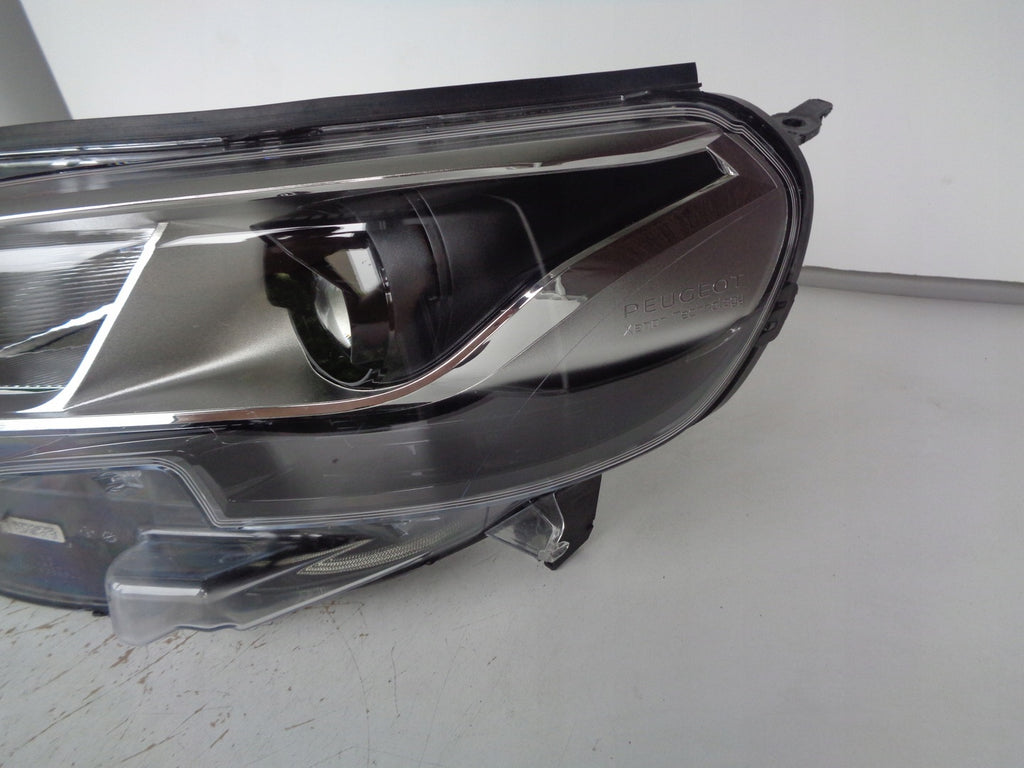 Frontscheinwerfer Peugeot Expert Traveller 9808573580 Links Headlight