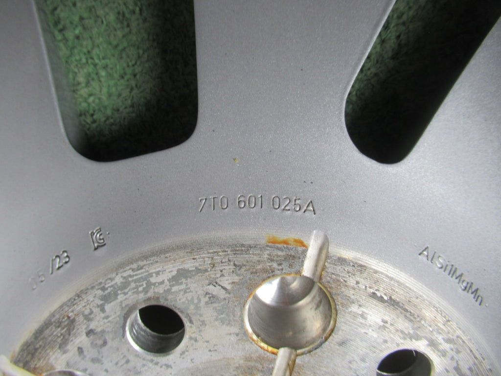 1x Alufelge 17 Zoll 6.5" 5x120 60ET 7T0601025A VW Multivan T7 Rim Wheel FEL9326854272iy