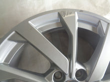 Laden Sie das Bild in den Galerie-Viewer, 4x Alufelge 16 Zoll 6.5" 5x100 40ET Glanz Silber 82A601025B Audi A1 Rim Wheel FEL6857274015kp