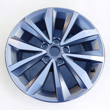 Load image into Gallery viewer, 1x Alufelge 17 Zoll 7.0&quot; 5x112 45ET Glanz Grau 2GA601025B VW T-Roc Rim Wheel