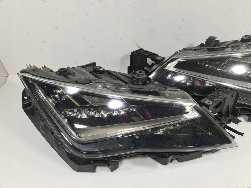 Frontscheinwerfer Seat Leon 5F1941008A 5F1941007A LED Ein Satz Headlight SCH6085605894fp