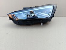 Laden Sie das Bild in den Galerie-Viewer, Frontscheinwerfer Seat Leon 5FB941007G LED Ein Stück (Rechts oder Links)