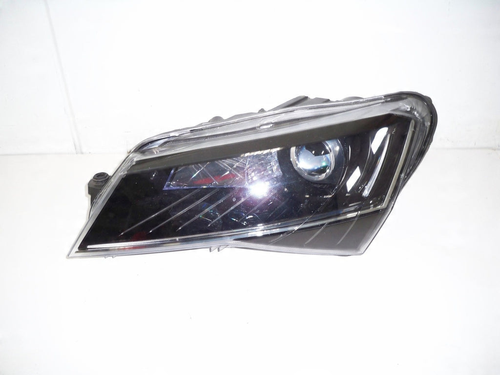 Frontscheinwerfer Skoda Superb III 3V1941015A LED Links Scheinwerfer Headlight