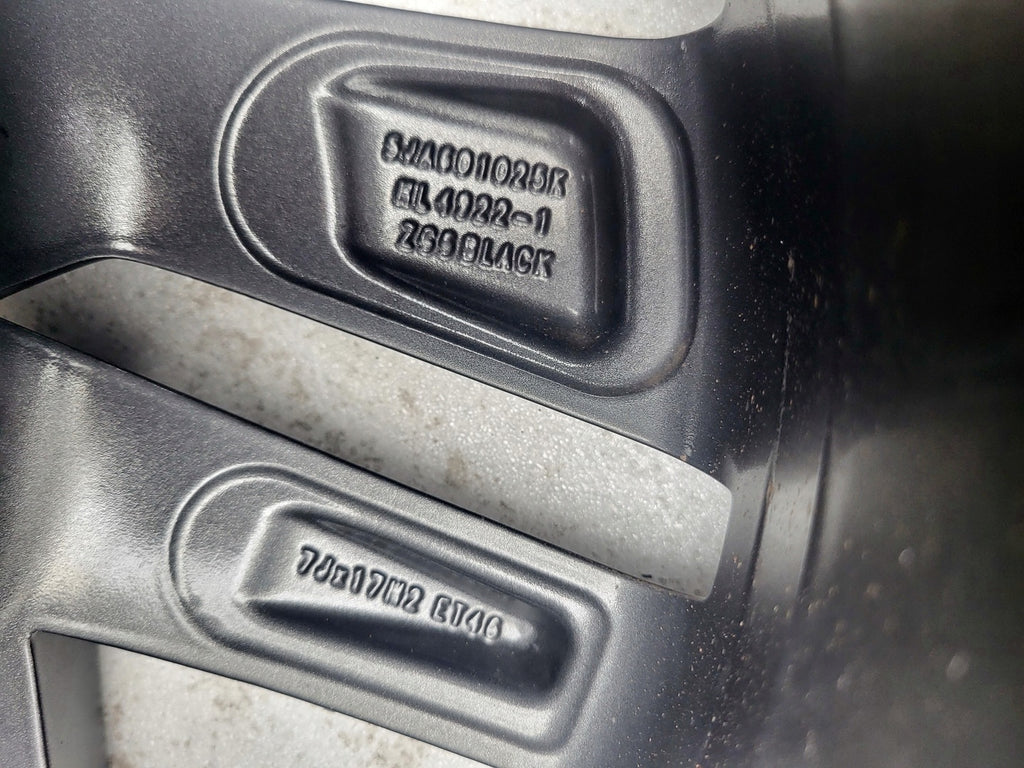 1x Alufelge 17 Zoll 7.0" 5x100 46ET 5JA601025J Skoda Fabia Rapid Rim Wheel