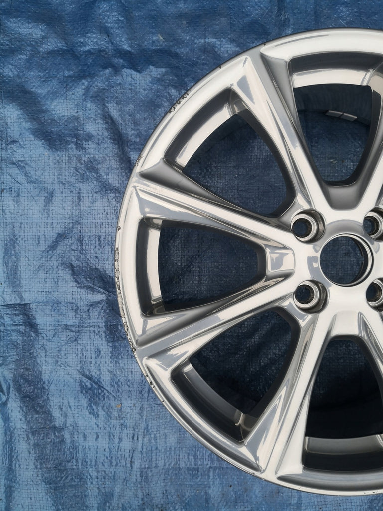 1x Alufelge 18 Zoll 7.0" 4x108 47ET Glanz Silber H1BC-1007-E1A Ford Fiesta