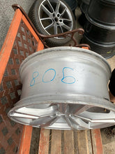 Load image into Gallery viewer, 1x Alufelge 18 Zoll 8.0" 5x112 46ET Glanz Silber 8V0601025BC Audi A3 Rim Wheel FEL7048653107pf