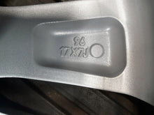 Load image into Gallery viewer, 1x Alufelge 17 Zoll 7.0" 5x114.3 50ET Glanz Schwarz PW4570D007 Toyota Rim Wheel FEL2225541338xa