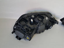 Load image into Gallery viewer, Frontscheinwerfer VW Sportsvan 90067693 Xenon Ein Stück (Rechts oder Links)