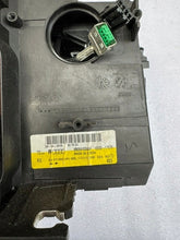 Laden Sie das Bild in den Galerie-Viewer, Frontscheinwerfer Audi Q5 8R0941004AF Rechts Scheinwerfer Headlight