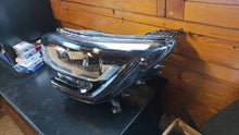 Laden Sie das Bild in den Galerie-Viewer, Frontscheinwerfer Renault Megane IV LED Links Scheinwerfer Headlight