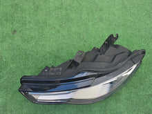 Laden Sie das Bild in den Galerie-Viewer, Frontscheinwerfer Audi A6 C7 4G0941005F Bi-Xenon Links Scheinwerfer Headlight SCH5057628989rz