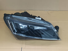 Laden Sie das Bild in den Galerie-Viewer, Frontscheinwerfer Skoda Superb III 3V1941016A Rechts Scheinwerfer Headlight SCH5280331266zd