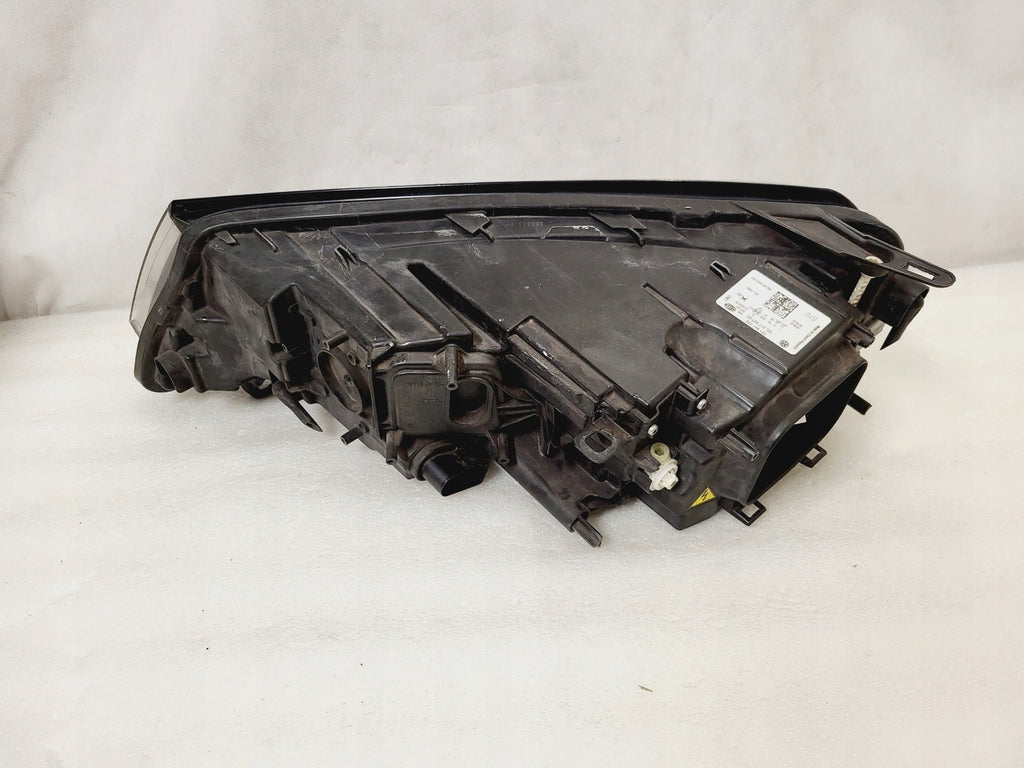 Frontscheinwerfer VW Touareg 7P1941031 7P1941032 Xenon Ein Satz Headlight