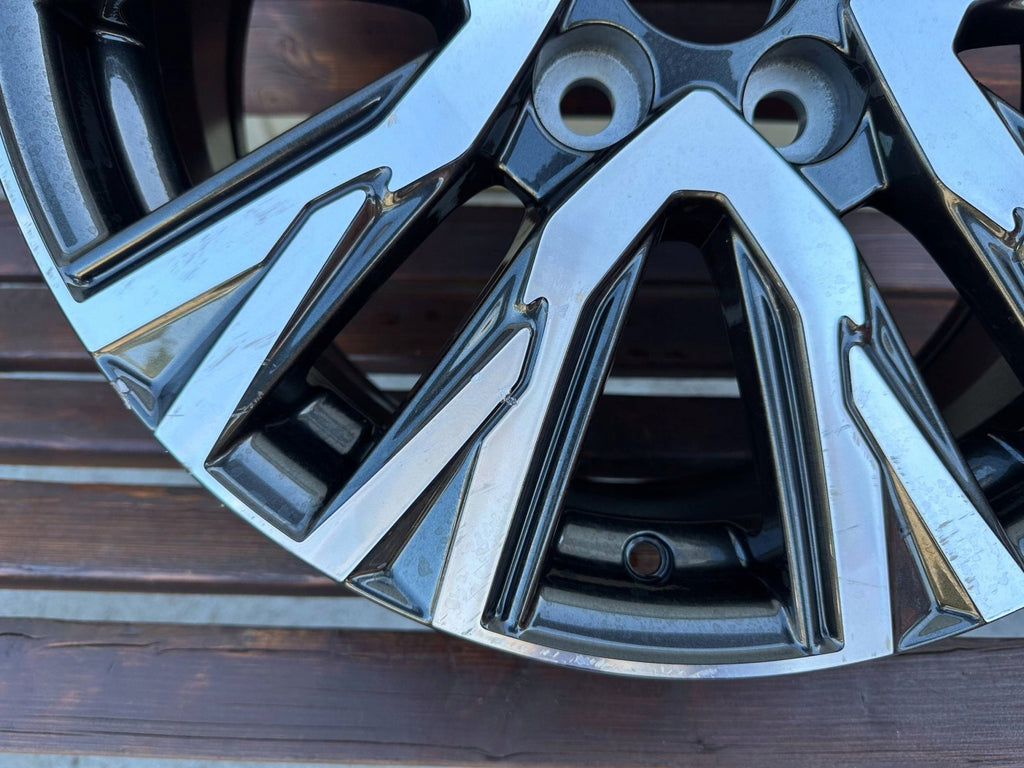 1x Alufelge 17 Zoll 7.0" 5x114.3 50ET Glanz Graphit PW4570D007 Mg Yaris Cross FEL1952798925yu
