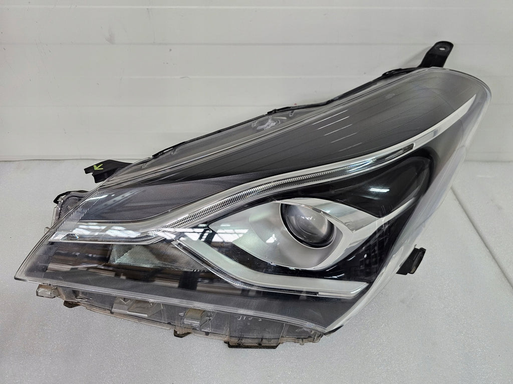 Frontscheinwerfer Toyota Yaris LED Links Scheinwerfer Headlight