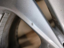 Laden Sie das Bild in den Galerie-Viewer, 1x Alufelge 17 Zoll 7.5" 5x112 52ET Glanz Silber 6856065 BMW F39 F48 Rim Wheel FEL4543976350ft