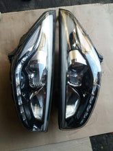 Load image into Gallery viewer, Frontscheinwerfer Hyundai Ix35 Ein Stück (Rechts oder Links) Headlight