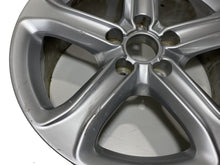 Laden Sie das Bild in den Galerie-Viewer, 1x Alufelge 17 Zoll 7.5&quot; 5x112 45ET Silber 8K0601025 Audi A4 B8 Rim Wheel