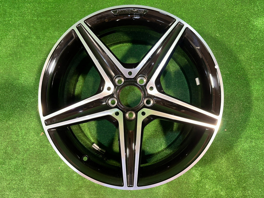1x Alufelge 18 Zoll 8.5" 5x112 49ET A2054017200 Mercedes-Benz W205 Rim Wheel