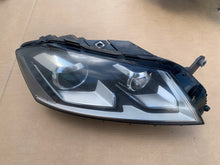 Laden Sie das Bild in den Galerie-Viewer, Frontscheinwerfer VW I 3AB941752 LED Rechts Scheinwerfer Headlight SCH8469764402ra
