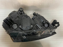 Laden Sie das Bild in den Galerie-Viewer, Frontscheinwerfer Skoda Scala 657941015 LED Links Scheinwerfer Headlight SCH6956169654ng