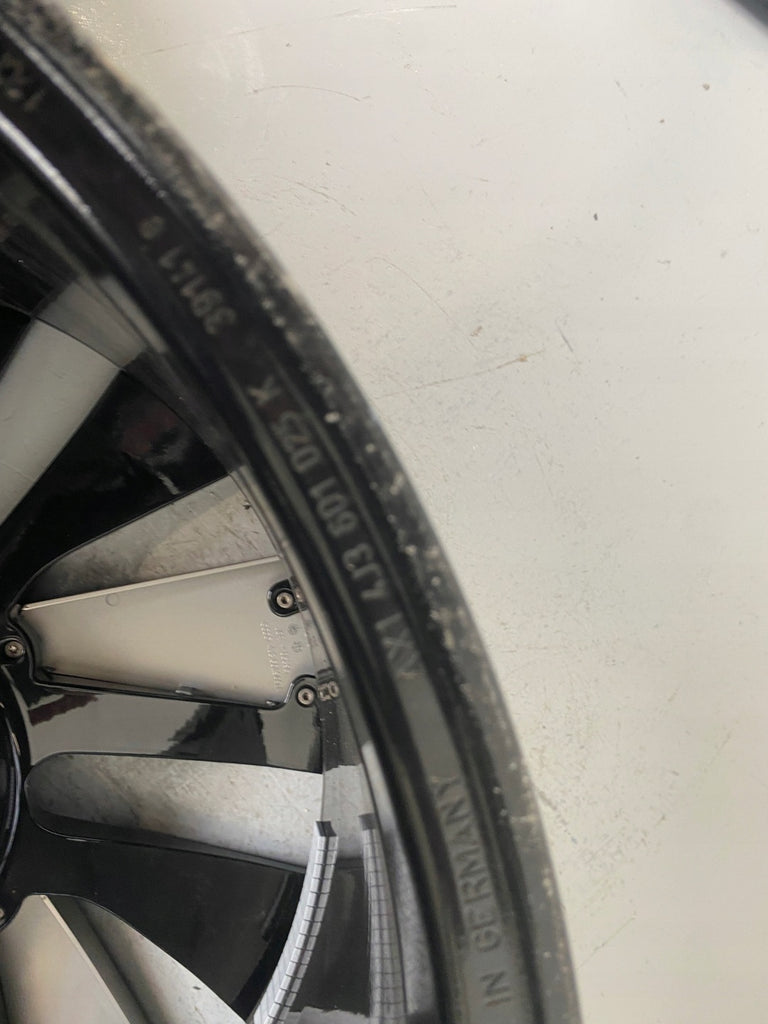 1x Alufelge 21 Zoll 11.5" 5x130 66ET 4J3601025AB Audi E-Tron Rim Wheel FEL9432680207qs