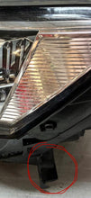 Load image into Gallery viewer, Frontscheinwerfer VW T-Roc 2GA941035H 90138911 Full LED Links Headlight SCH2538109360es