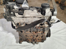 Laden Sie das Bild in den Galerie-Viewer, Motorblock Audi VW A3 Passat B7 Tiguan CBB 2.0 TDI Diesel Unkomplett