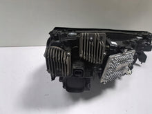 Laden Sie das Bild in den Galerie-Viewer, Frontscheinwerfer BMW IX I20 5A3CE95-04 Links Scheinwerfer Headlight SCH4430698815ru