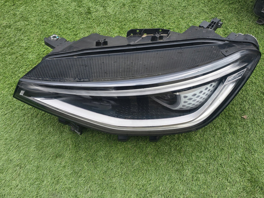 Frontscheinwerfer VW I 11B941035M Links Scheinwerfer Headlight SCH2637463820sy