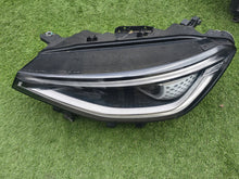 Laden Sie das Bild in den Galerie-Viewer, Frontscheinwerfer VW I 11B941035M Links Scheinwerfer Headlight SCH2637463820sy